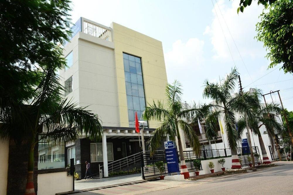 Hotel Sagar Sona Lucknow Exterior photo